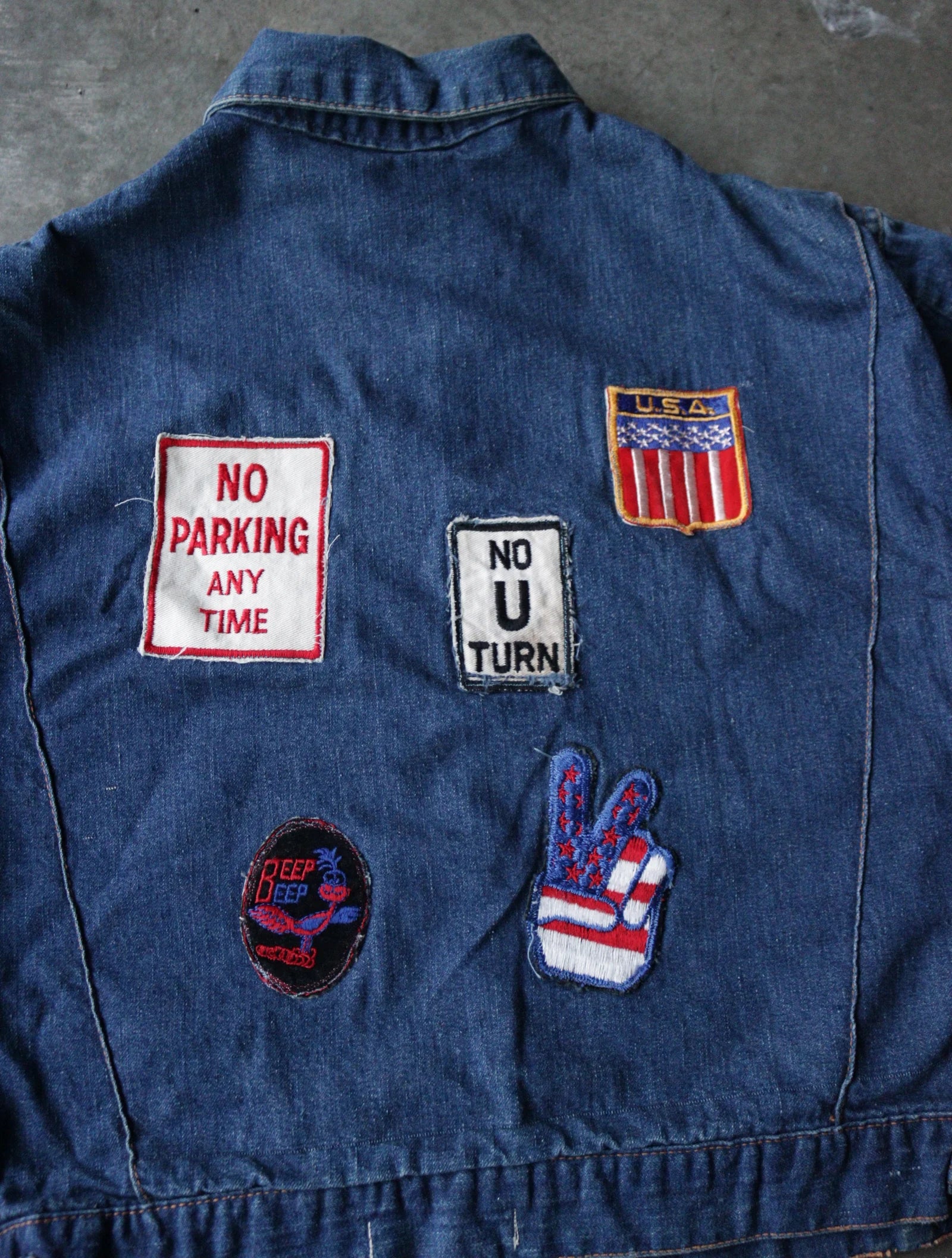 1970S HIPPIE PATCHED VOTE DENIM JACKET - Image 4